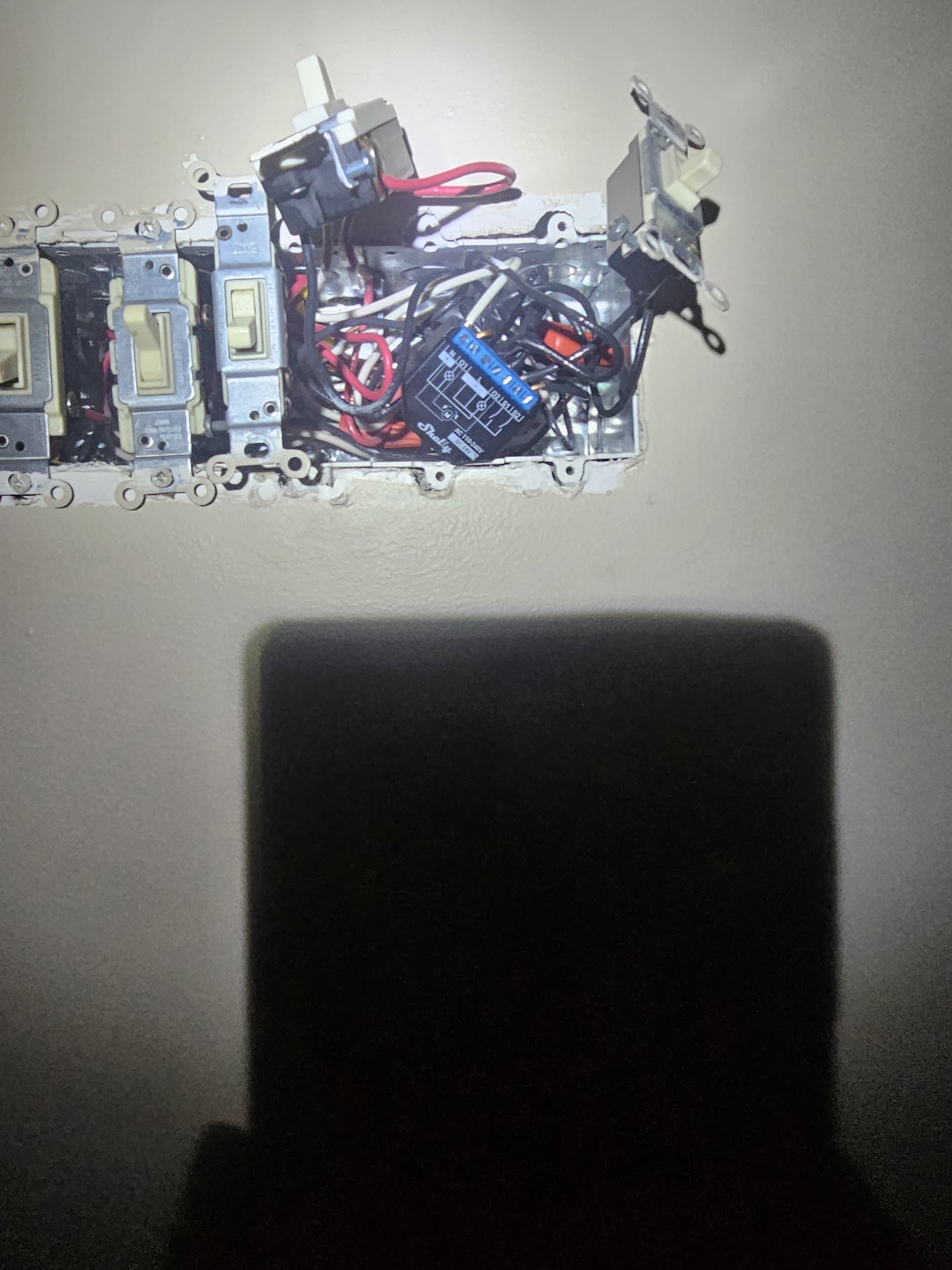 Five switches with two Shelly relays