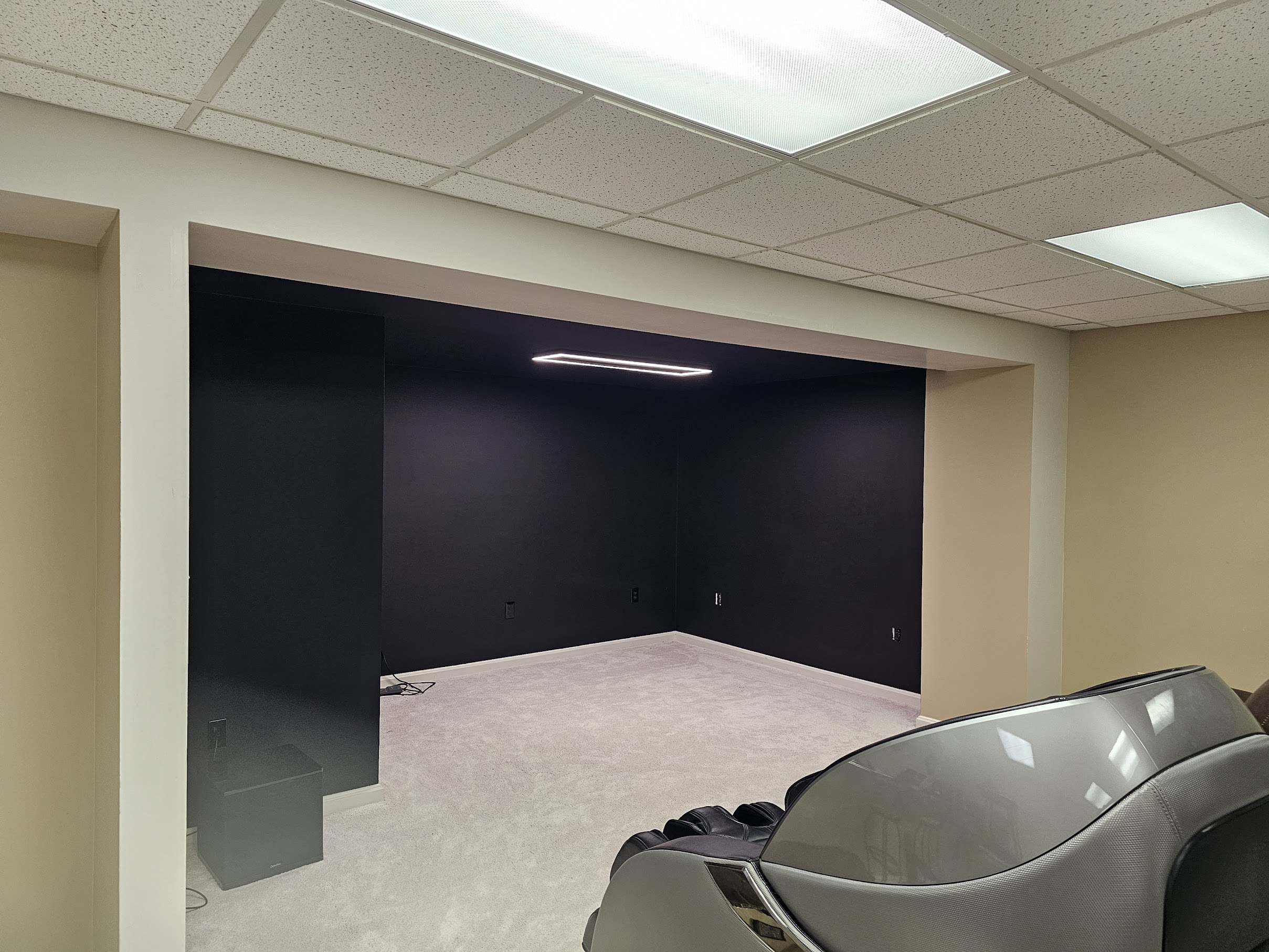 Completed black screen nook